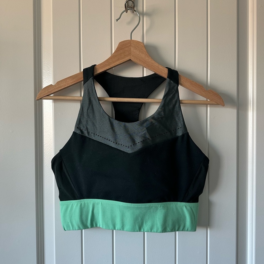 Fabletics High Support Sports Bra
